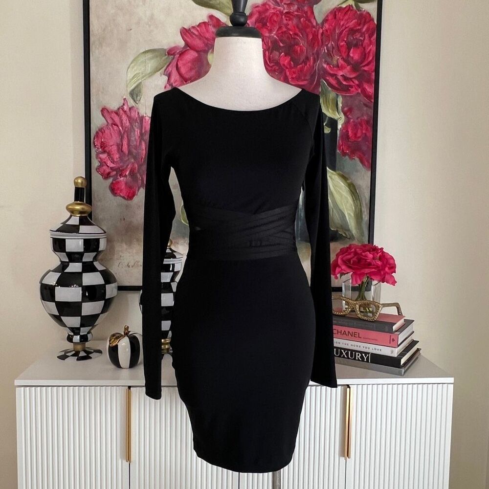 Elizabeth and James Alexa Boat Neck Long Sleeve Mini Bodycon Dress Black Size XS